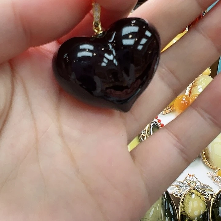 未镶嵌琥珀戒指琥珀