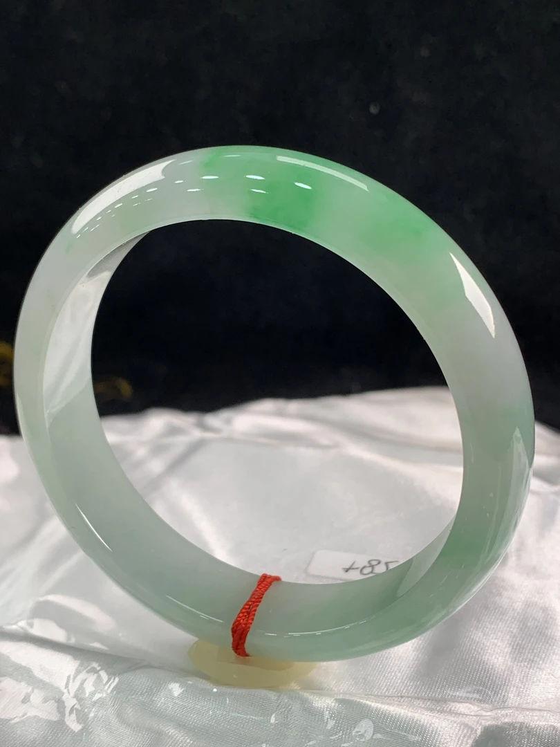 天然缅甸A货翡翠手镯，正圈58.5