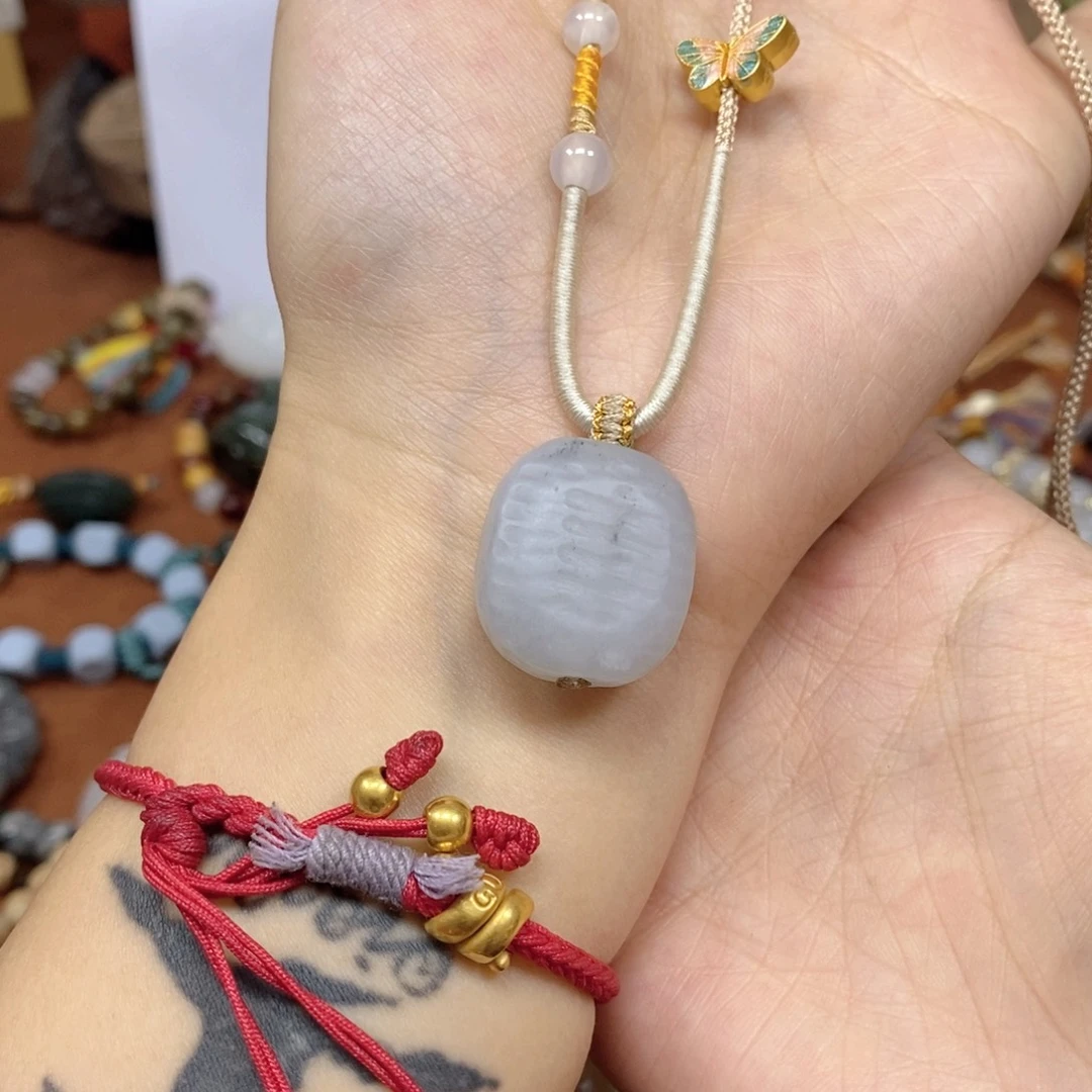 和田玉（糖玉）未镶嵌车挂