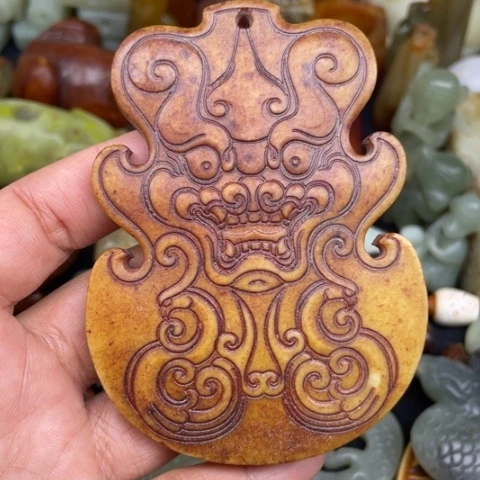 和田玉未镶嵌颈饰65