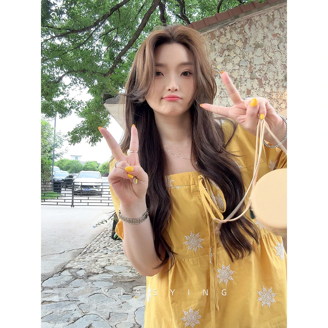 应小姐【夏时花楹】微胖大码女装夏季韩系显瘦复古风泡泡袖刺绣小衫