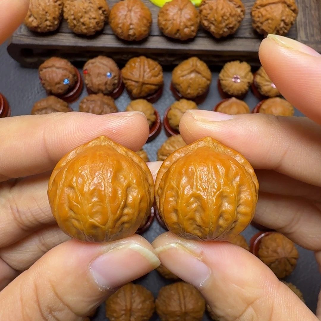 用***9把件文玩核桃26尺白月光