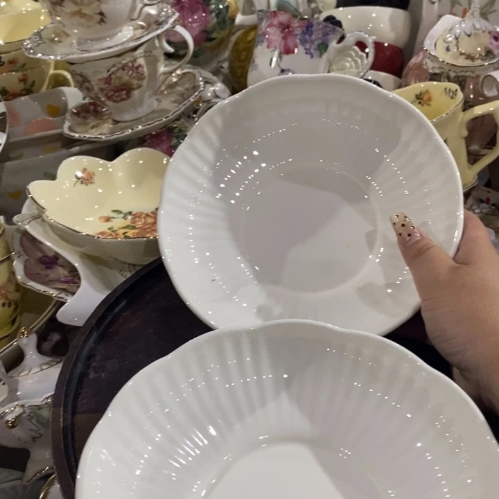 瓷片两个，111111111111111111.7英寸