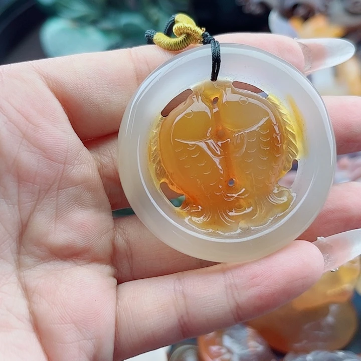 风***由未镶嵌玛瑙手饰吊坠