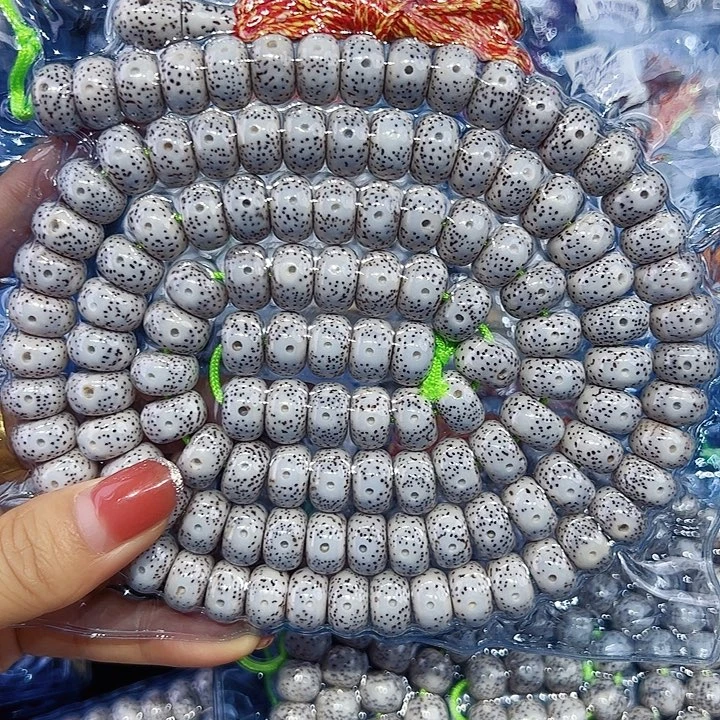 冬***销吊坠星月菩提精品108