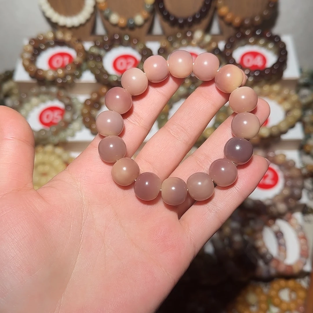 M***W菩提根/象牙果吊坠