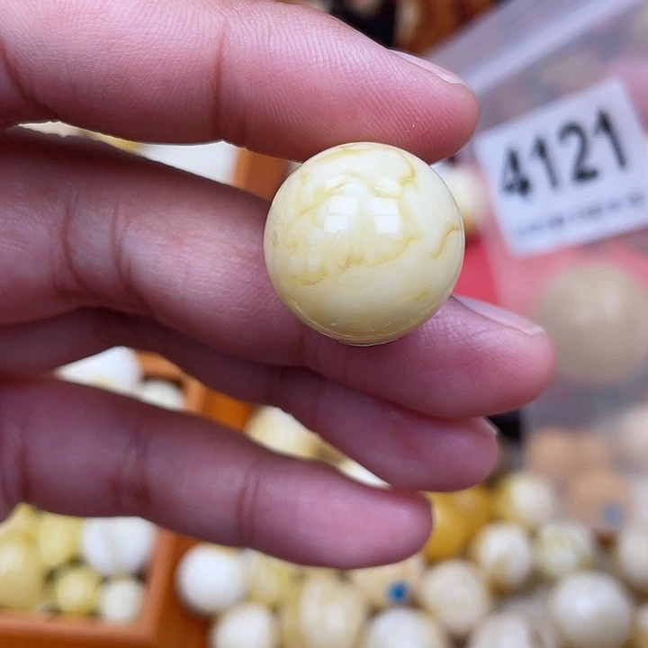蜜蜡未镶嵌珠宝奇石粉19.2