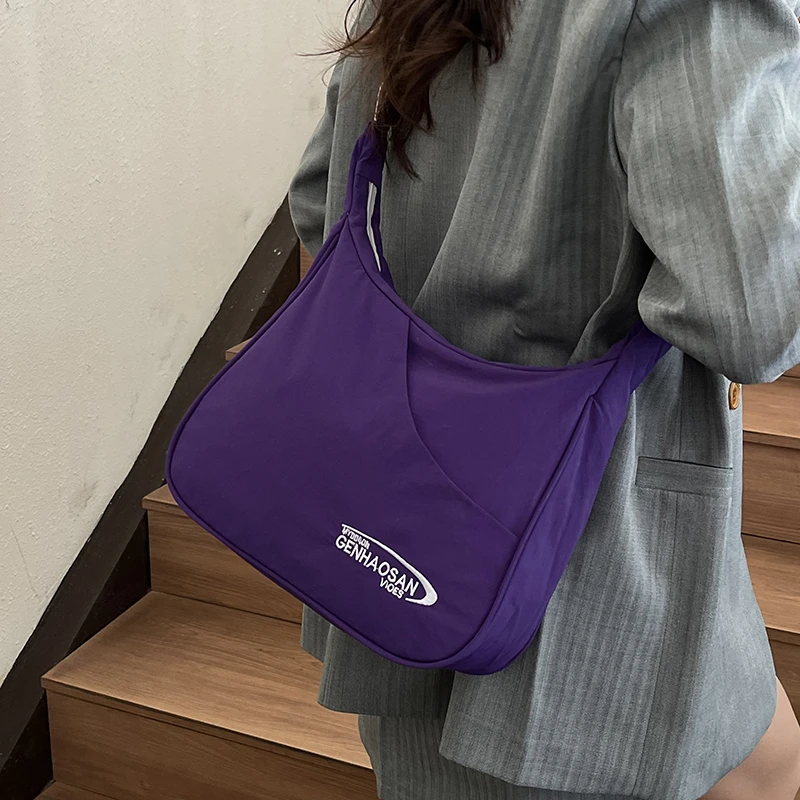 斜挎包原创日韩单肩包旅行出游水洗防泼水面料上课背包2025年新款