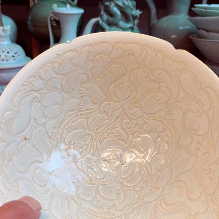 随*湖田窑刻花娃娃碗