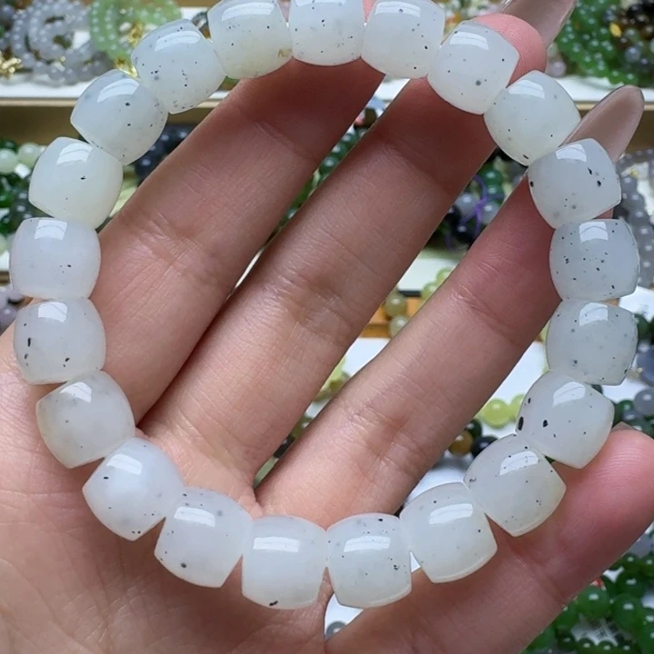 和田玉未镶嵌手链