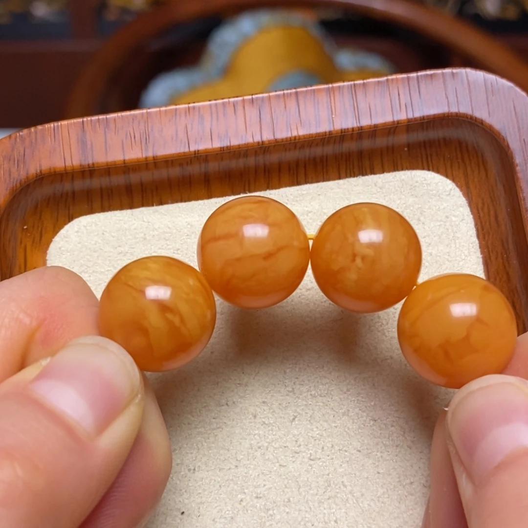 【闪购商品】蜜蜡裸石未镶嵌单珠