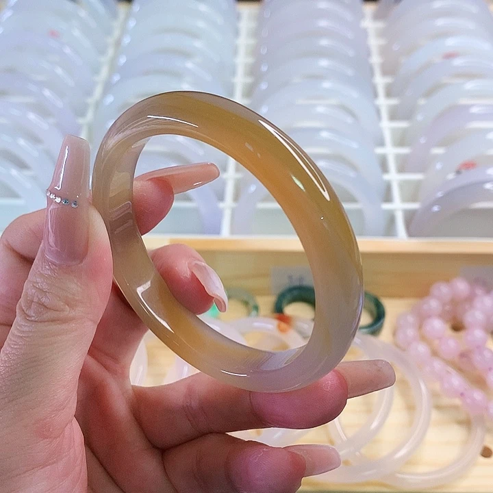 玛瑙/玉髓未镶嵌手镯