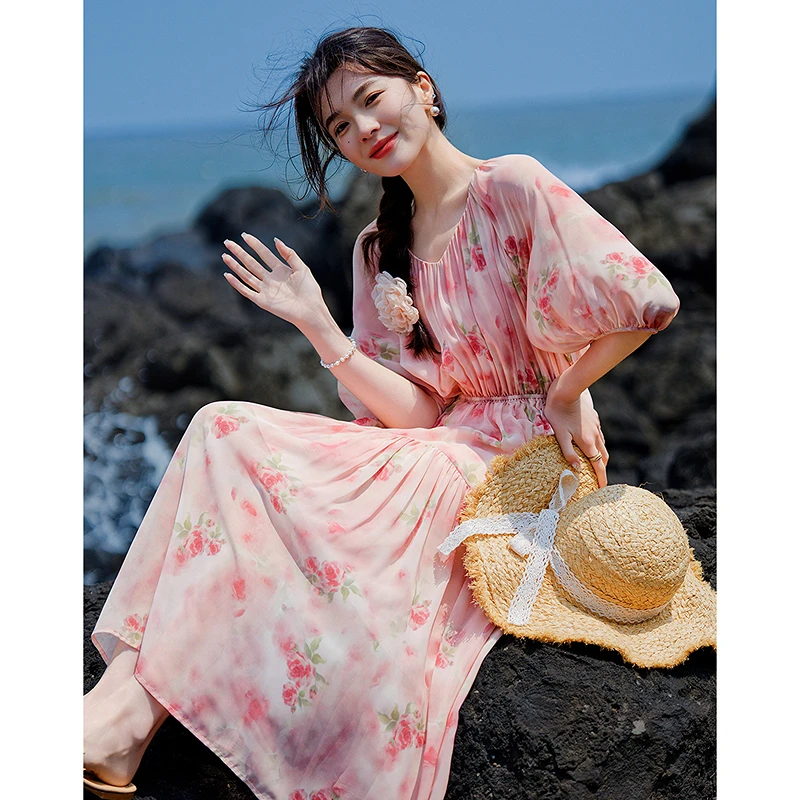 德·玛纳品牌女装清新茶歇伴侣夏季轻盈V领75D雪纺珠松紧腰连衣裙