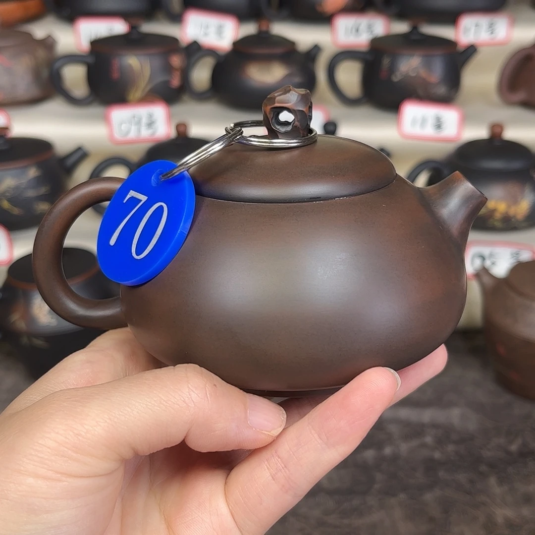 220毫升微微瑕纯手工堆雕仿太湖石纽