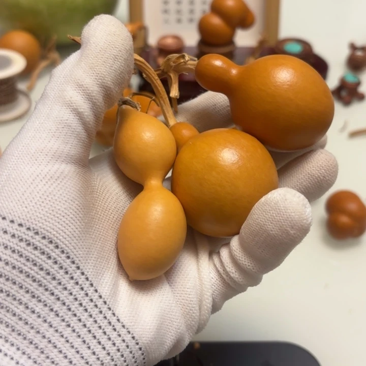 h***8天然手捻老皮葫芦