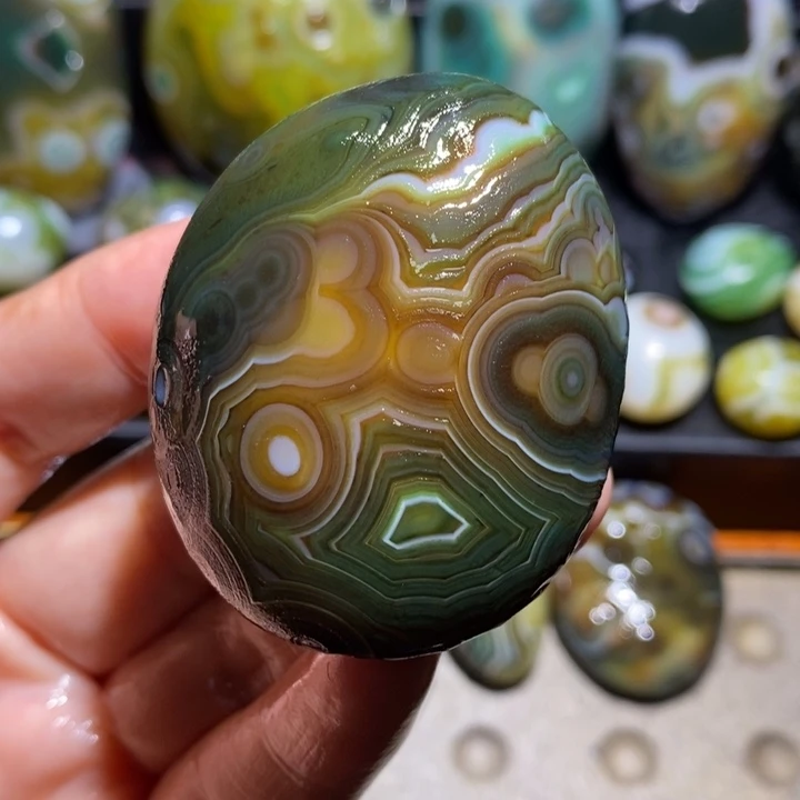 未镶嵌玛瑙/玉髓珠宝半成品