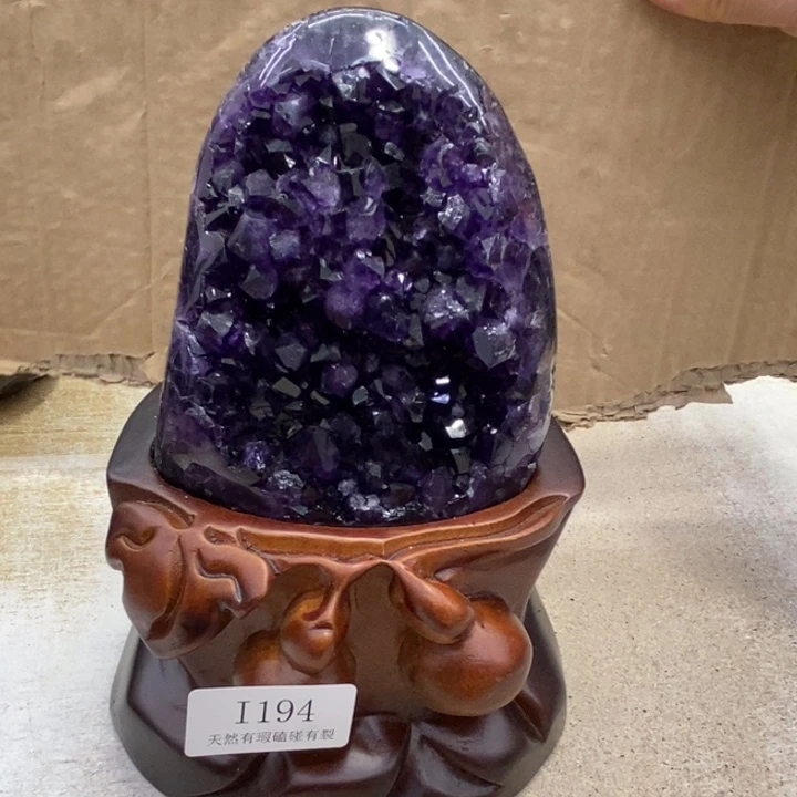 紫晶大型摆件（非配饰）未镶嵌