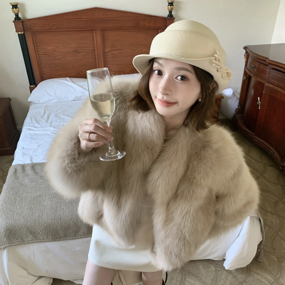 云山入梦 秋冬新款整皮狐狸腹毛皮草女短款 立领显瘦韩版毛毛大衣