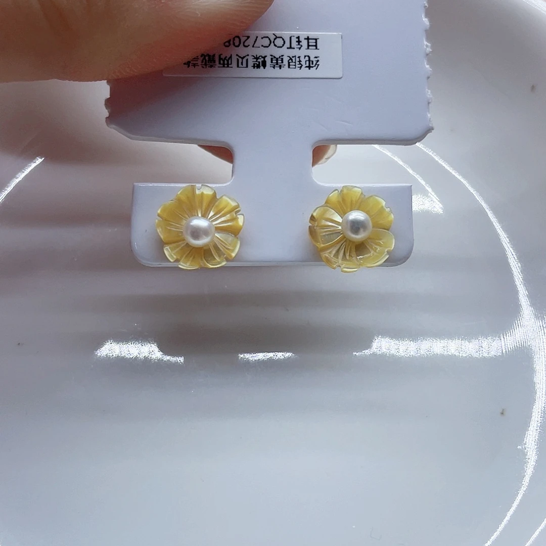 银S925镶嵌耳饰淡水珍珠