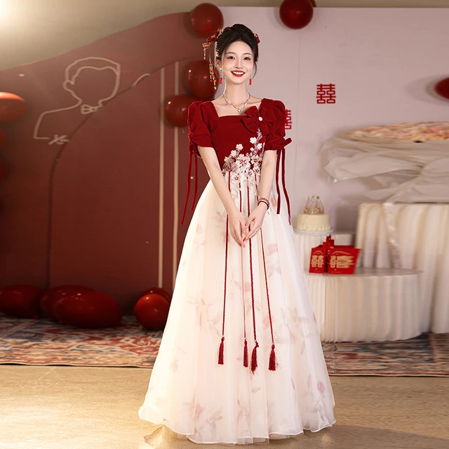 大码敬酒服新娘2025新款短袖法式订婚结婚宴会高端气质春季礼服女