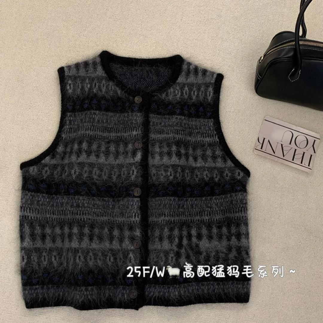 多纽扣针织马甲66239D06