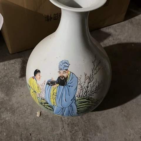 鹏***冥其他瓷花瓶一个陶瓷