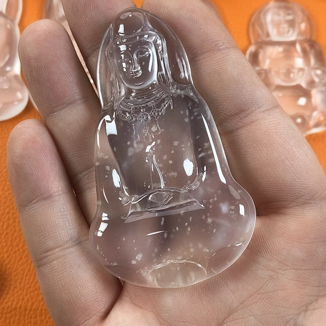 榴***兔石英质玉未镶嵌吊坠(不含链)