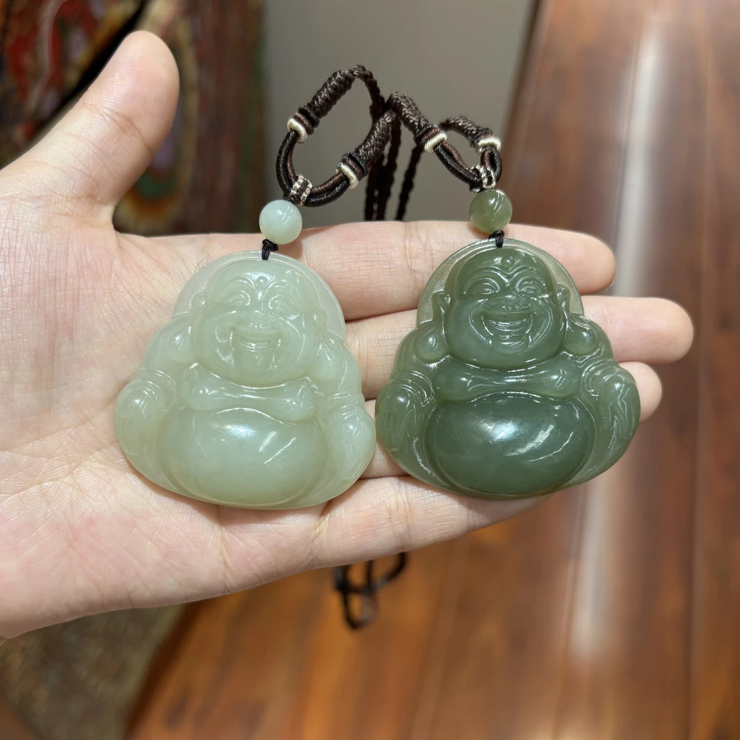 2195和田玉青海料晴水佛公吊坠多样性发其一
