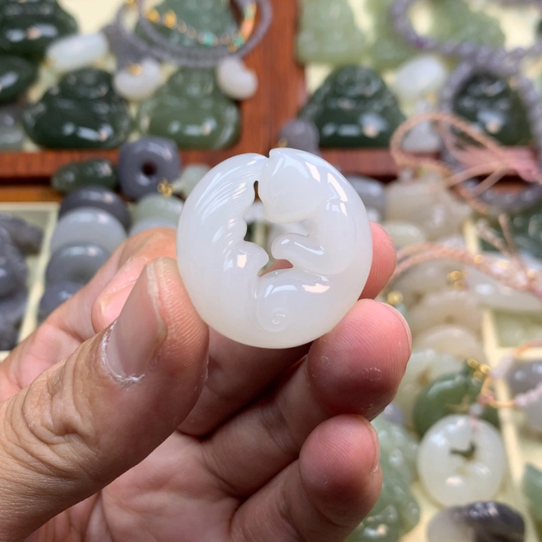 【闪购商品】和田玉未镶嵌颈饰