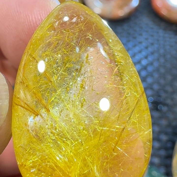 水晶吊坠(不含链)未镶嵌大*