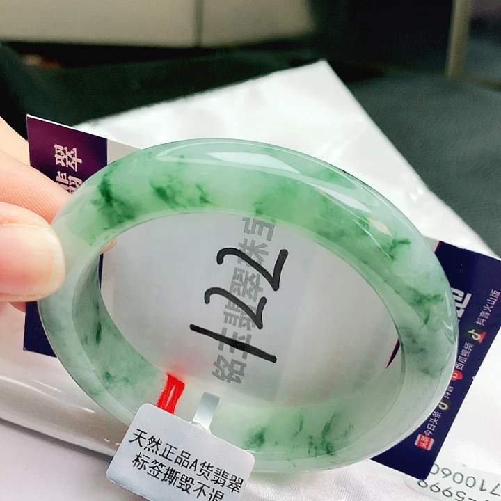 翡翠未镶嵌手镯缅甸天然a货翡翠手镯