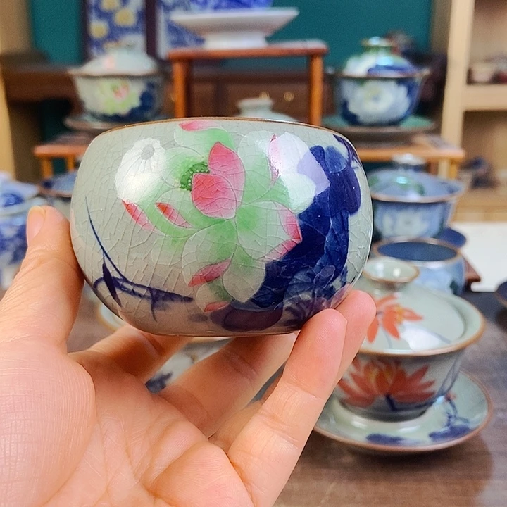 瓷片手工制作工艺精湛等