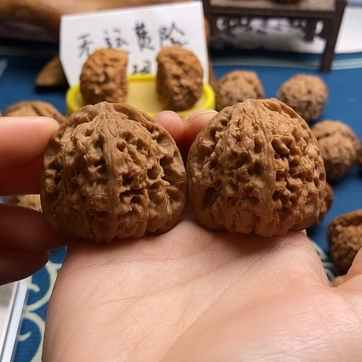 吊坠文玩核桃南疆石44