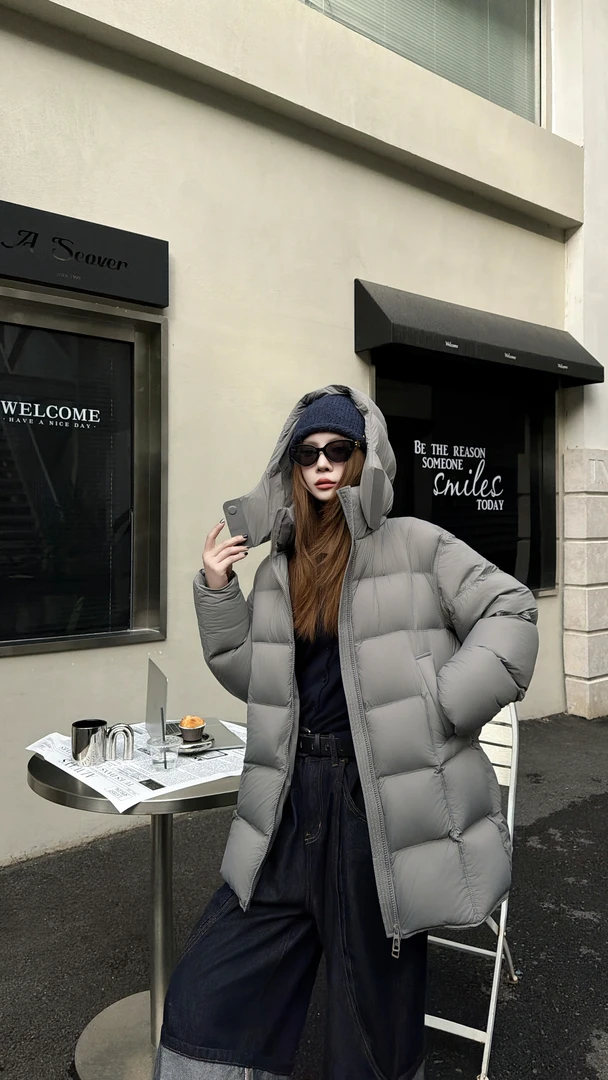 泡芙感立体廓形轻蓬云朵系女士羽绒服女款-83018