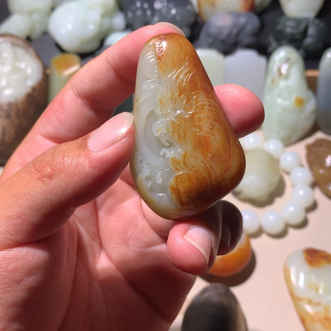 和田玉（糖玉）未镶嵌挂件