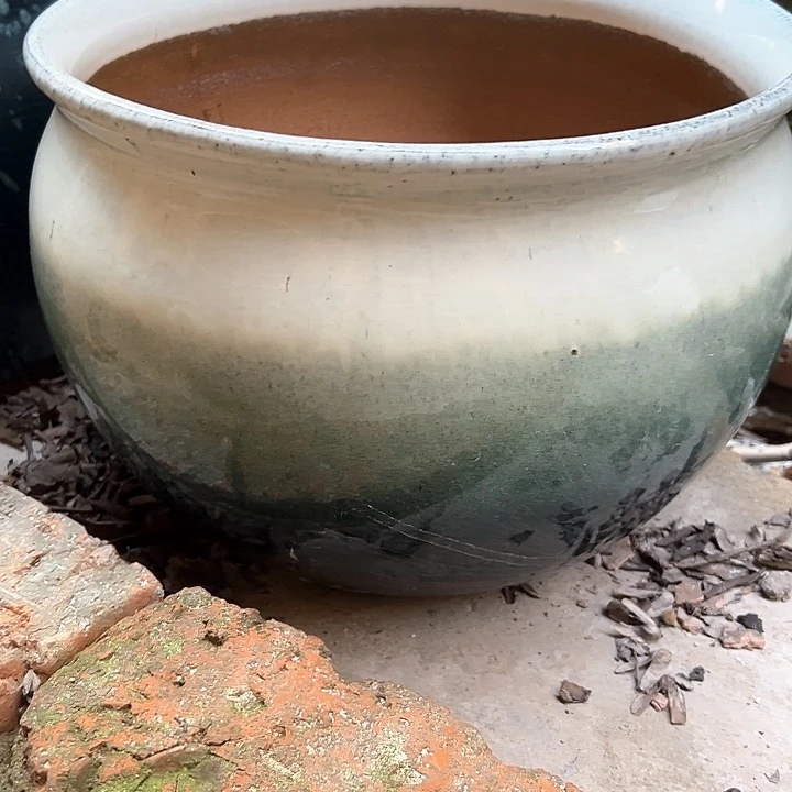 红陶瑕疵32-24一个