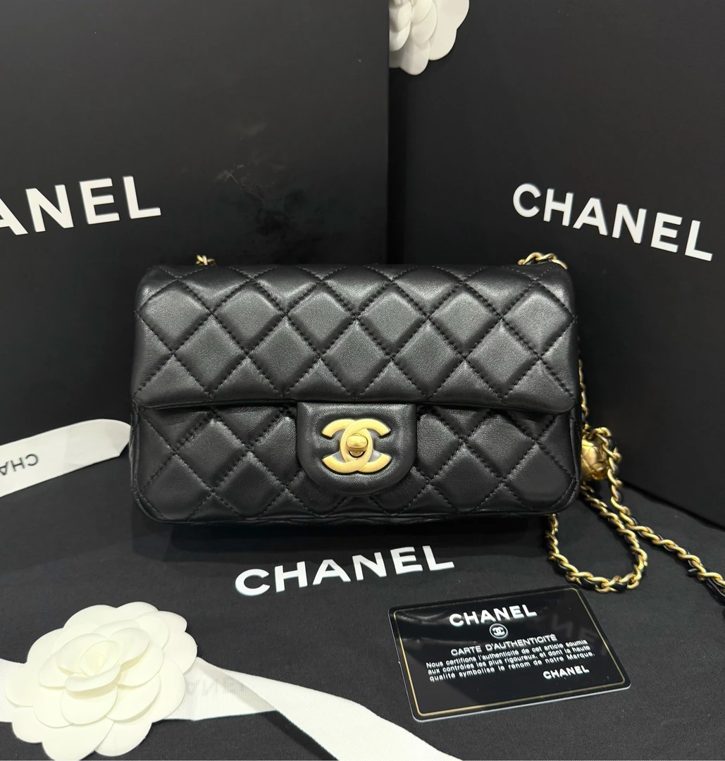 99新 Chanel/香奈儿 CF金球大Mini 黑金菱格纹羊皮 链条包/1515