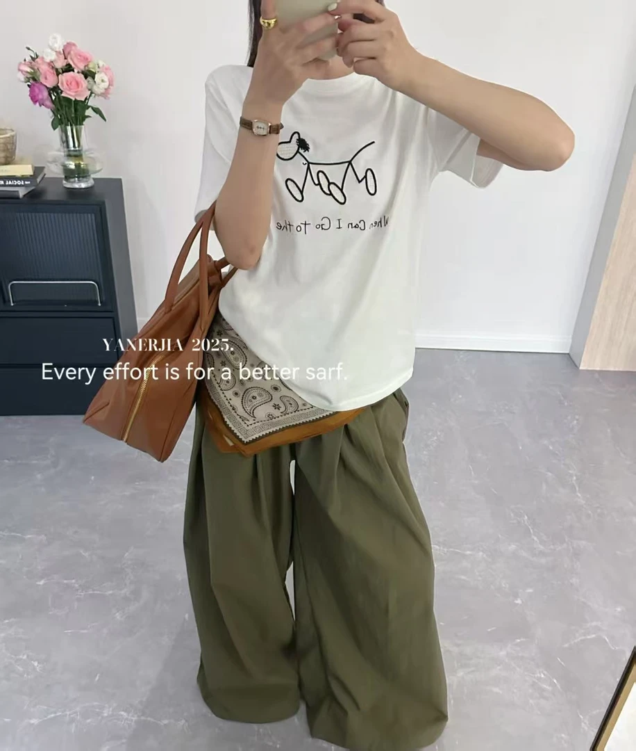 磨毛短袖短袖圆领印花卡通常规款刺绣T恤夏季牛仔白色