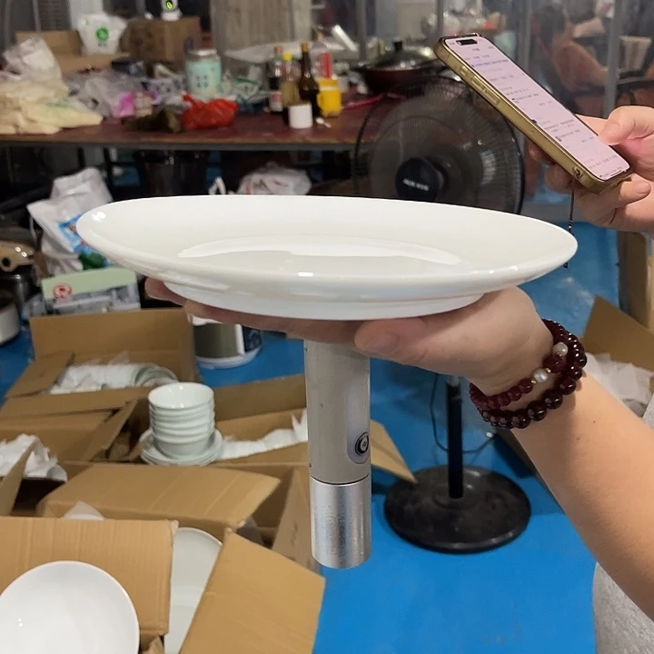 瓷片云白八英寸浅盘六个包邮