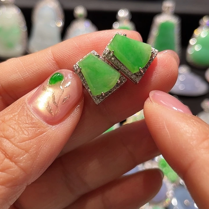 翡翠银S925镶嵌颈饰