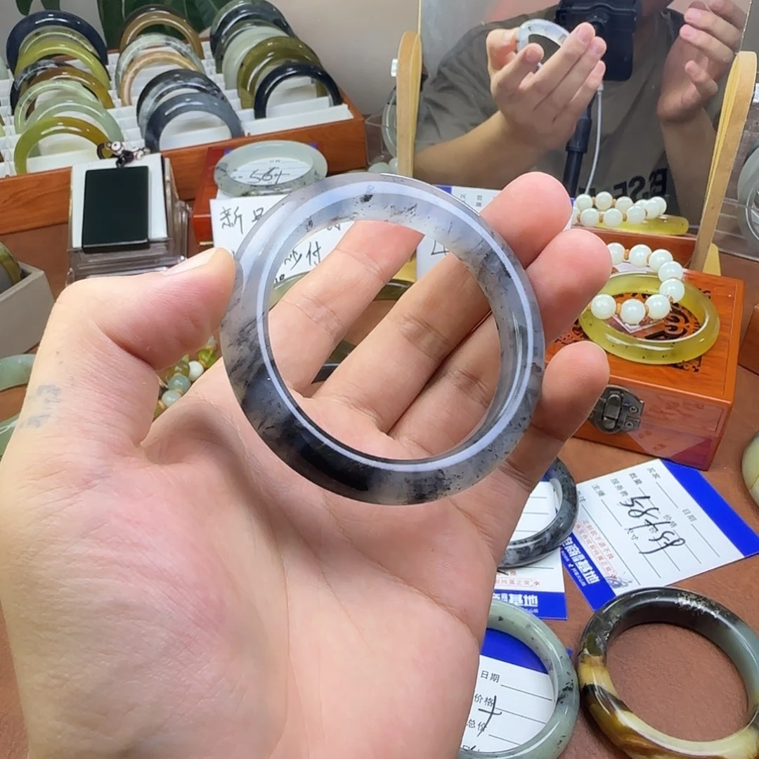 行***K合金蛇纹石玉手镯