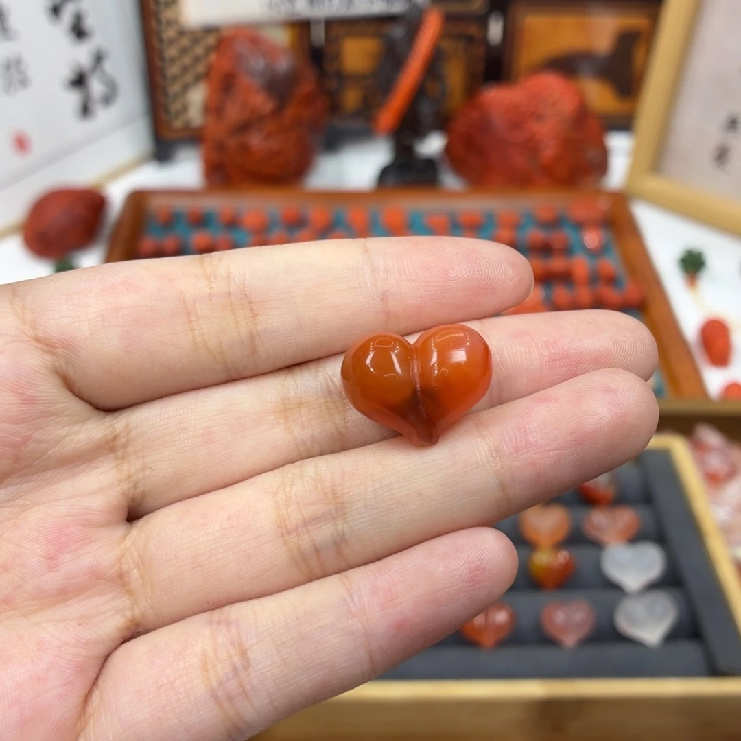 南红玛瑙未镶嵌配饰南红屁桃