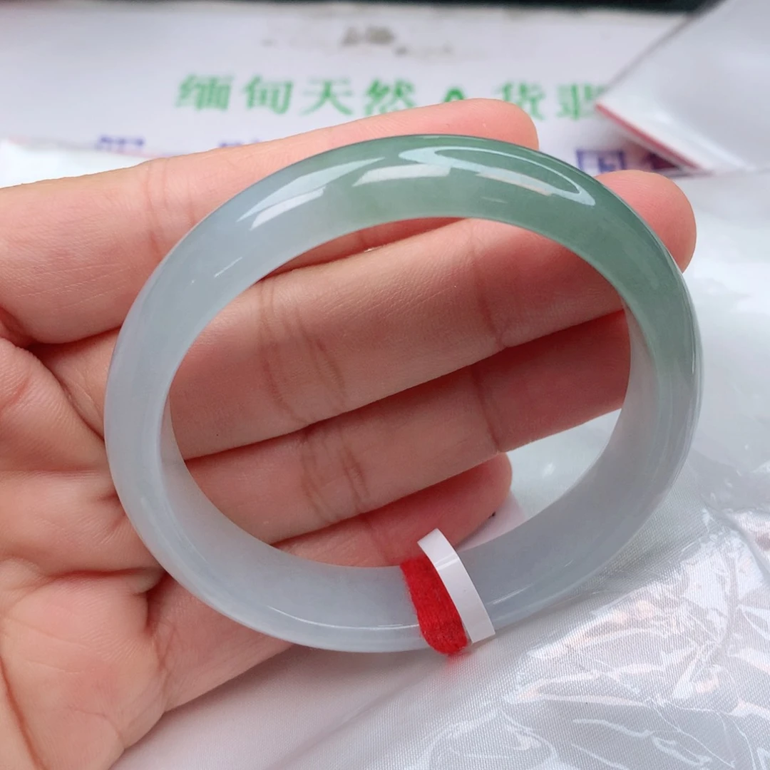 未镶嵌手镯翡翠翡翠手镯