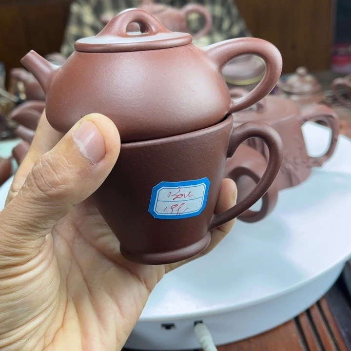 紫砂茶壶紫砂等文物的发掘