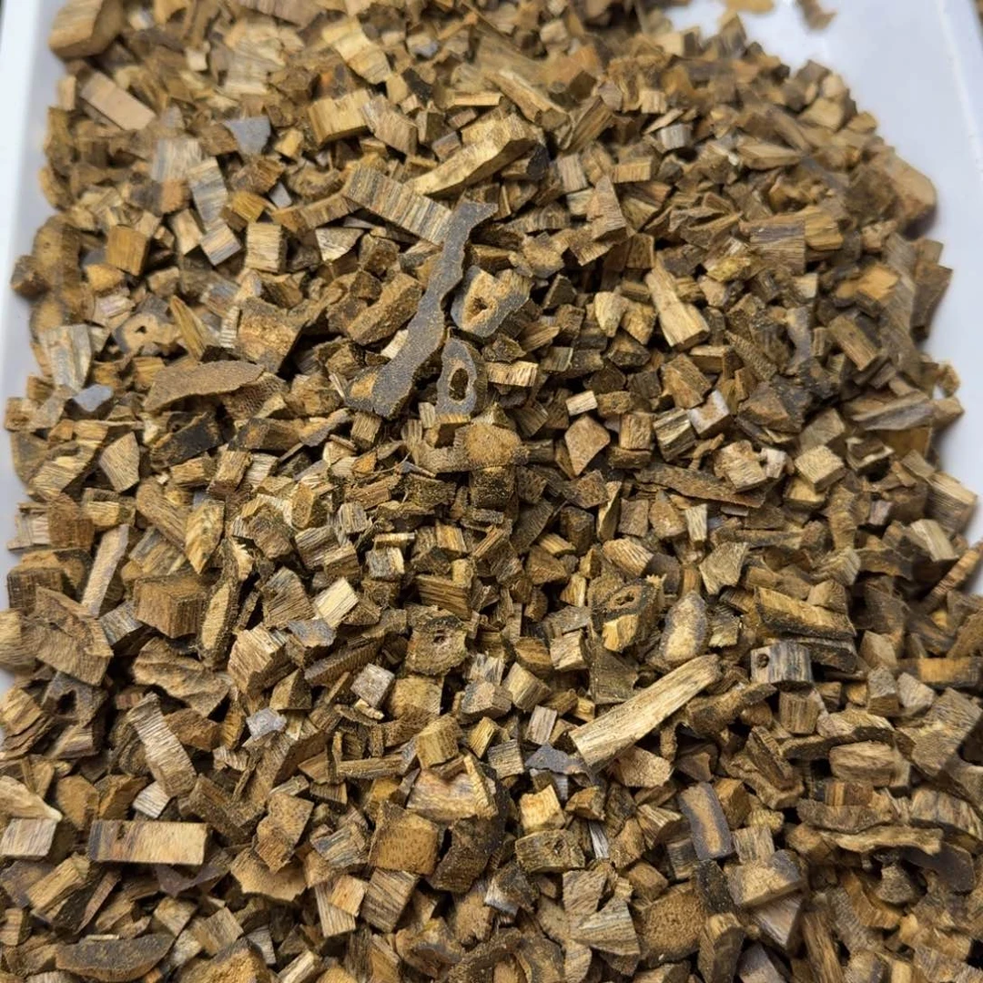 沉香碎屑沉香莺歌绿米粒100克