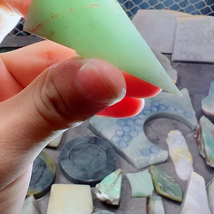翡翠未镶嵌颈饰纯天然缅甸翡翠