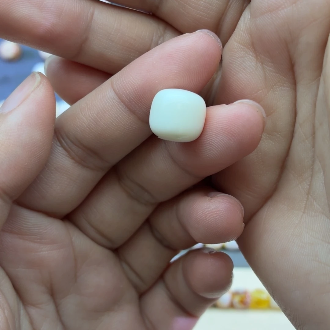 琥珀未镶嵌裸石12老型