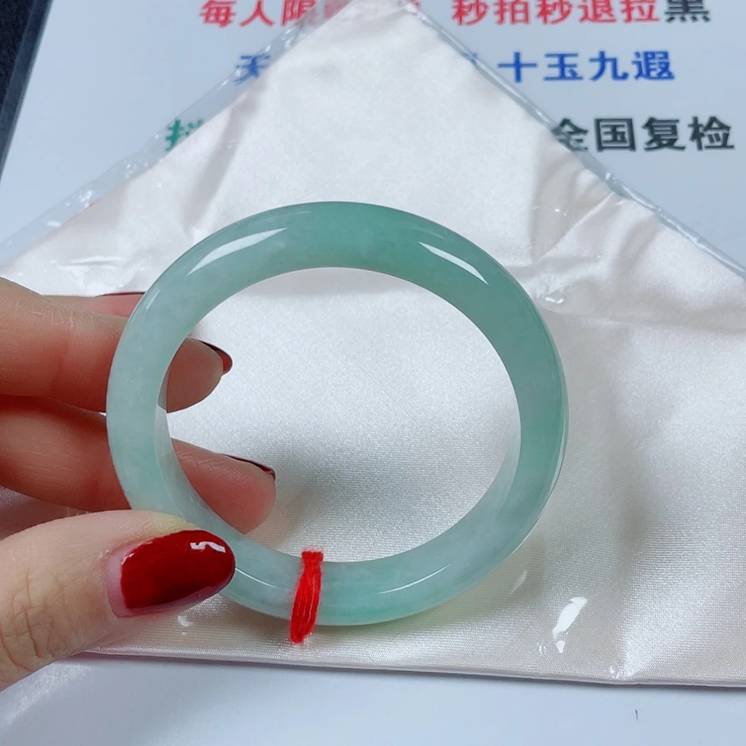 翡翠未镶嵌手镯天然