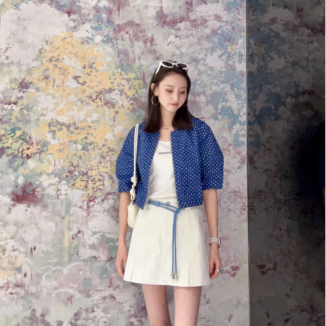 GIRDEAR/哥弟新款时尚休闲蓝色质感波点老钱风短款外套1400283