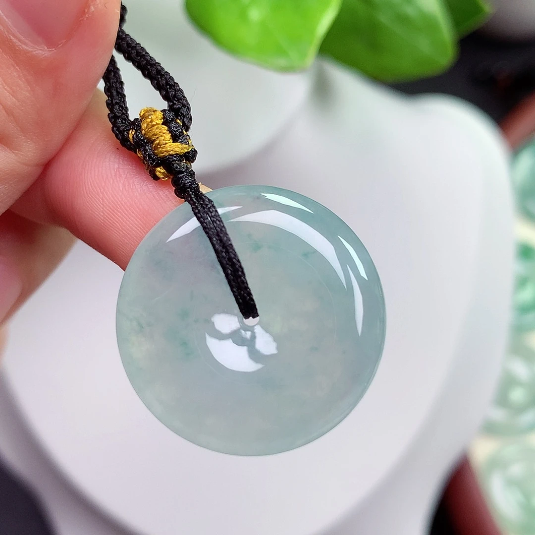 翡翠未镶嵌颈饰平安扣25.3x5.9mm